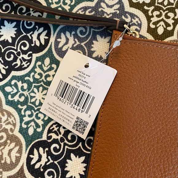 Kate Spade Lucy  L-Zip Wristlet -Brown Pebbled leather NWT - Picture 4 of 6